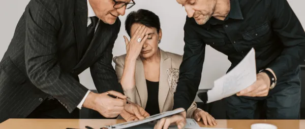 Common Travel Challenges During Major International Trade Fairs (And How to Overcome Them)