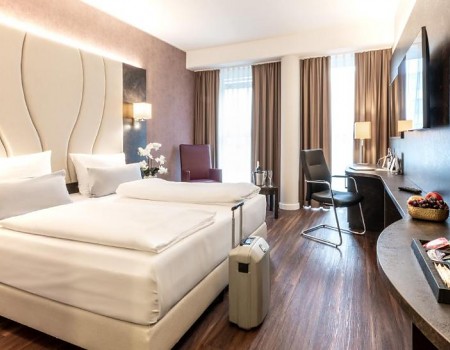 PLAZA Premium Berlin Kurfürstendamm