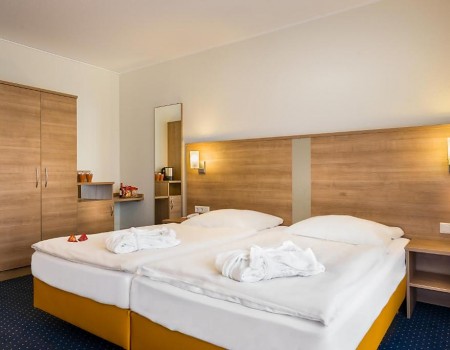 acora Düsseldorf Living the City