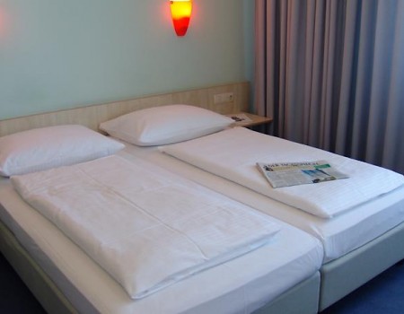 enjoy hotel Berlin City Messe