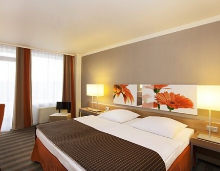 H4 Hotel Frankfurt Messe